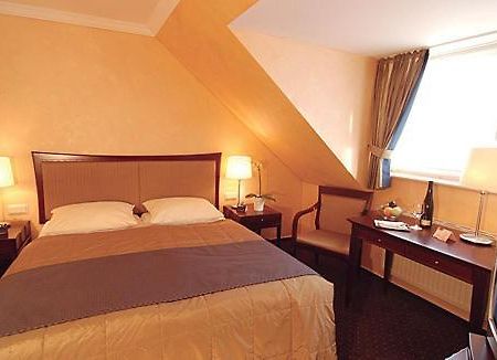 Hotel Ambiente เทรียร์ ห้อง รูปภาพ