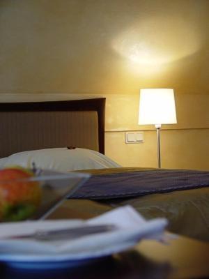 Hotel Ambiente เทรียร์ ภายนอก รูปภาพ
